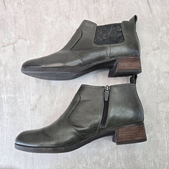 Dansko Ankle Boots Gray Leather Preppy Minimalist Western Chelsea Comfort Bootie - Picture 6 of 13